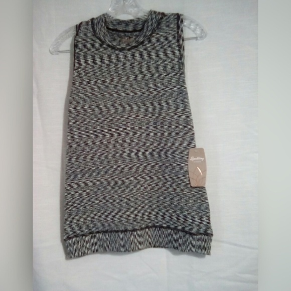 Spalding Tops - Spalding Studio Women's Sz XL Black White Tank Spalding Tops - Spalding Studio Women's Sz XL Black White Tank